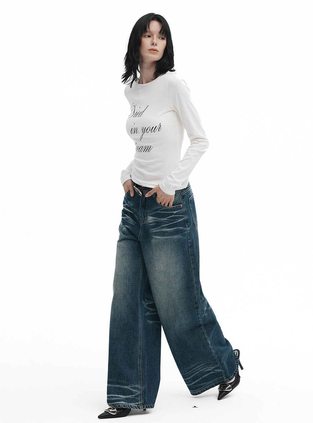 Printed Letter Slim-Fit Long Sleeve T-Shirt (2type)